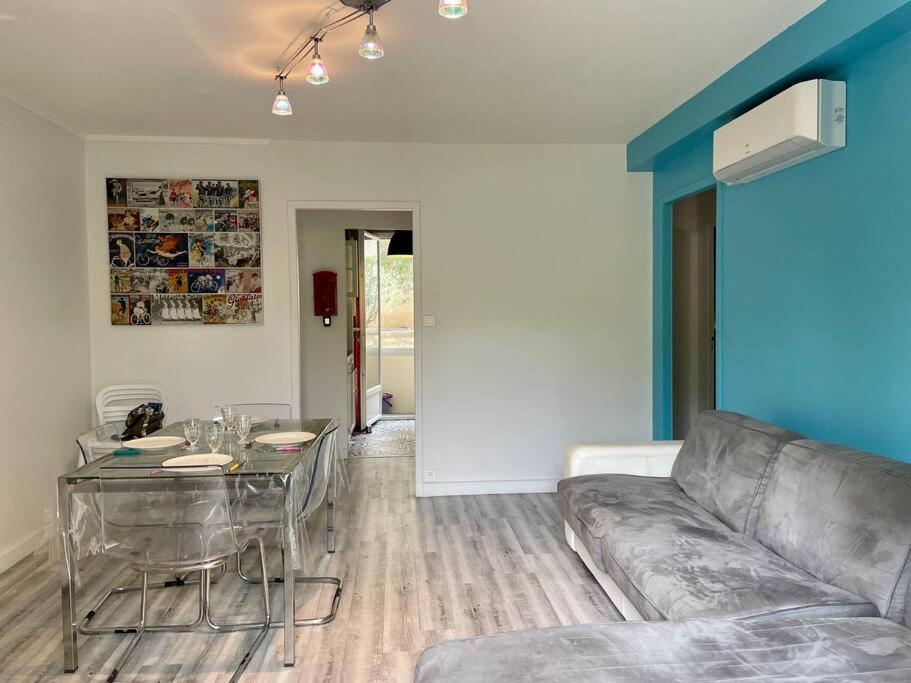Ferienwohnung Au Coeur Et Au Calme De Bandol, Parking Et Climatisation Exterior foto
